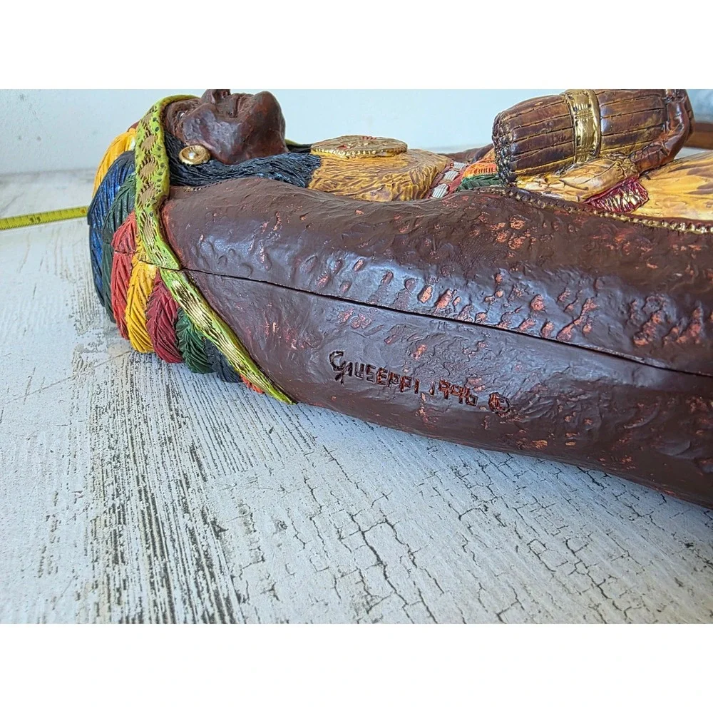 Vintage Giuseppe Indian box 1996 native American soldier headdress pencil holder